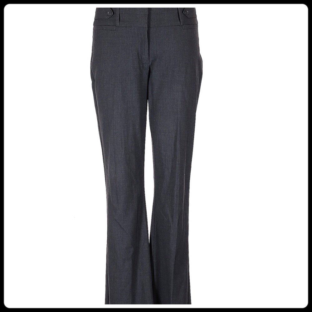 Candie’s Bootleg Dress Pants 👖